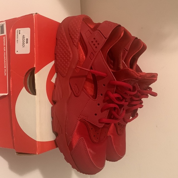 Red Nike Huaraches (Used) - Picture 4 of 6